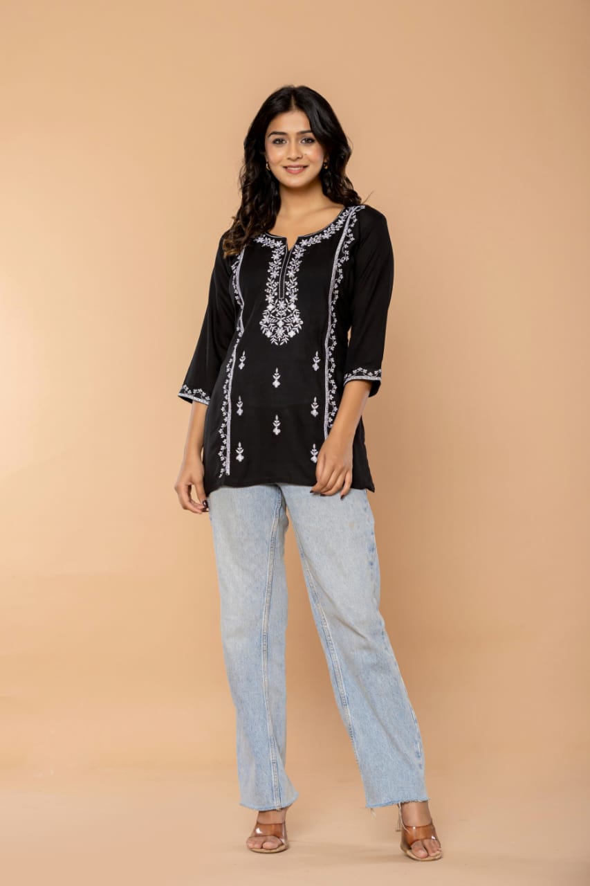 Black Bloom Embroidery Top
