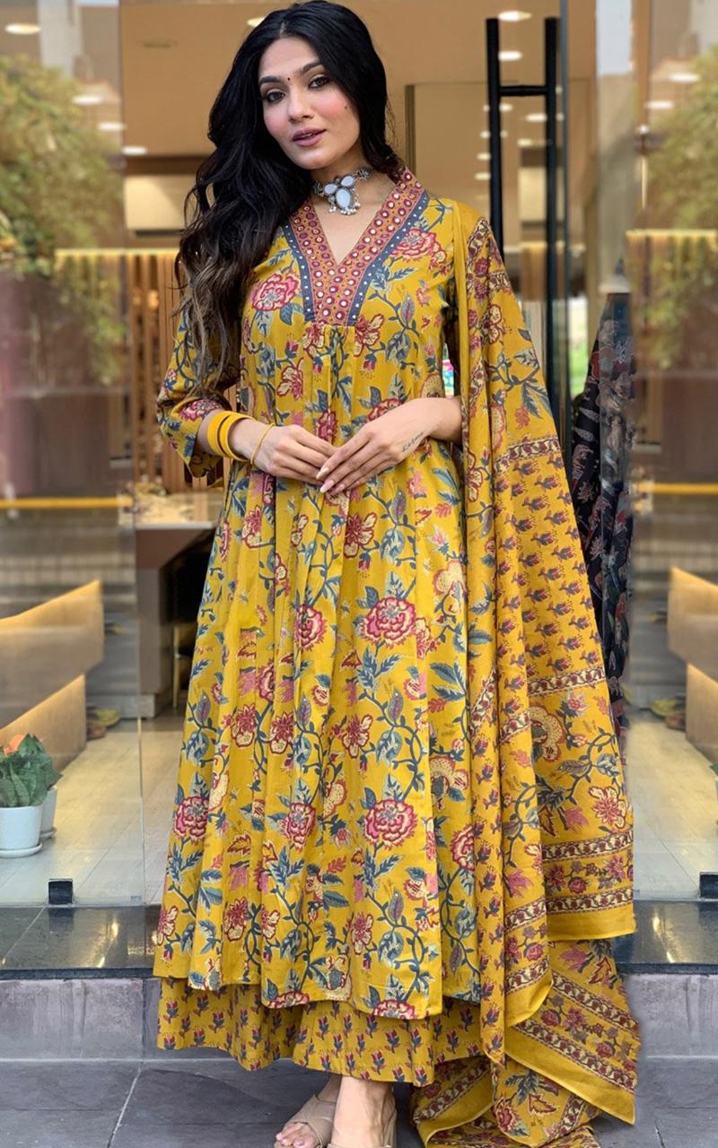 Women’s Cotton Vasanta 3 Piece Kurta Set