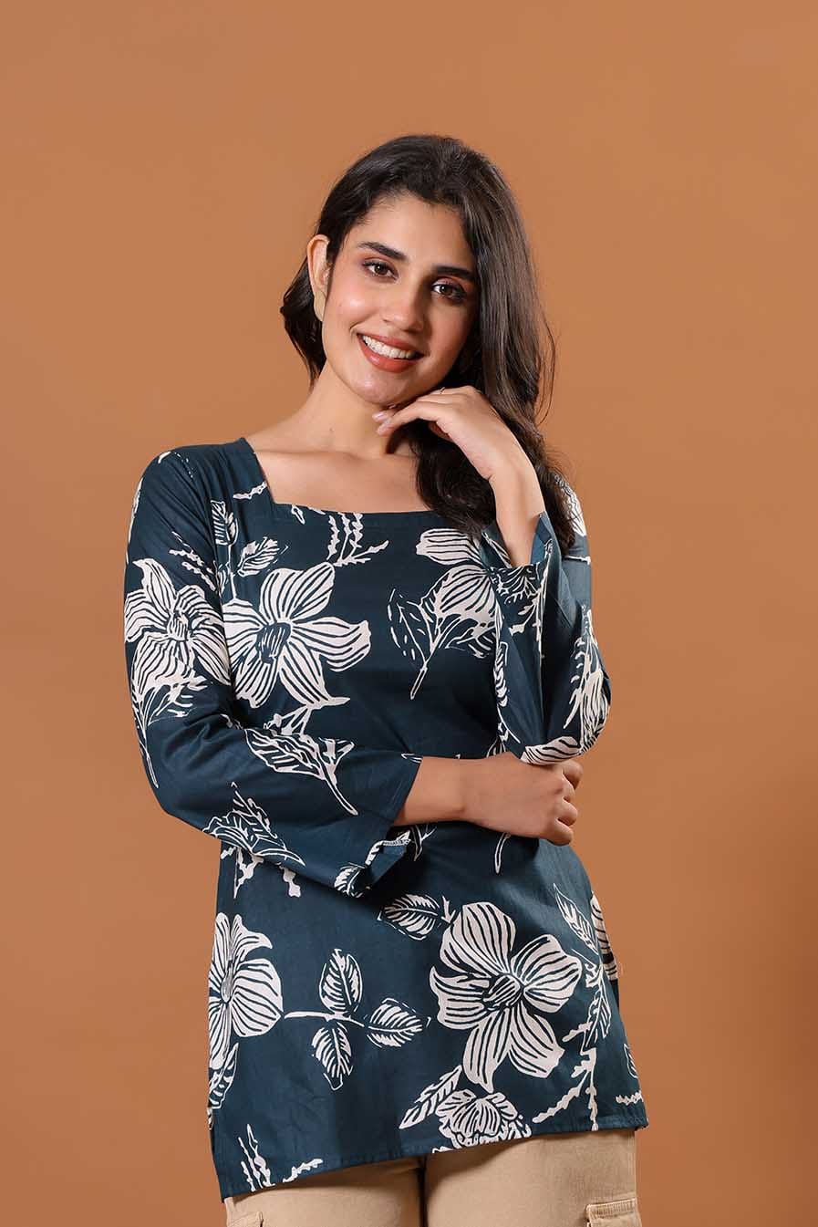 Sapphire Leaf Kurti