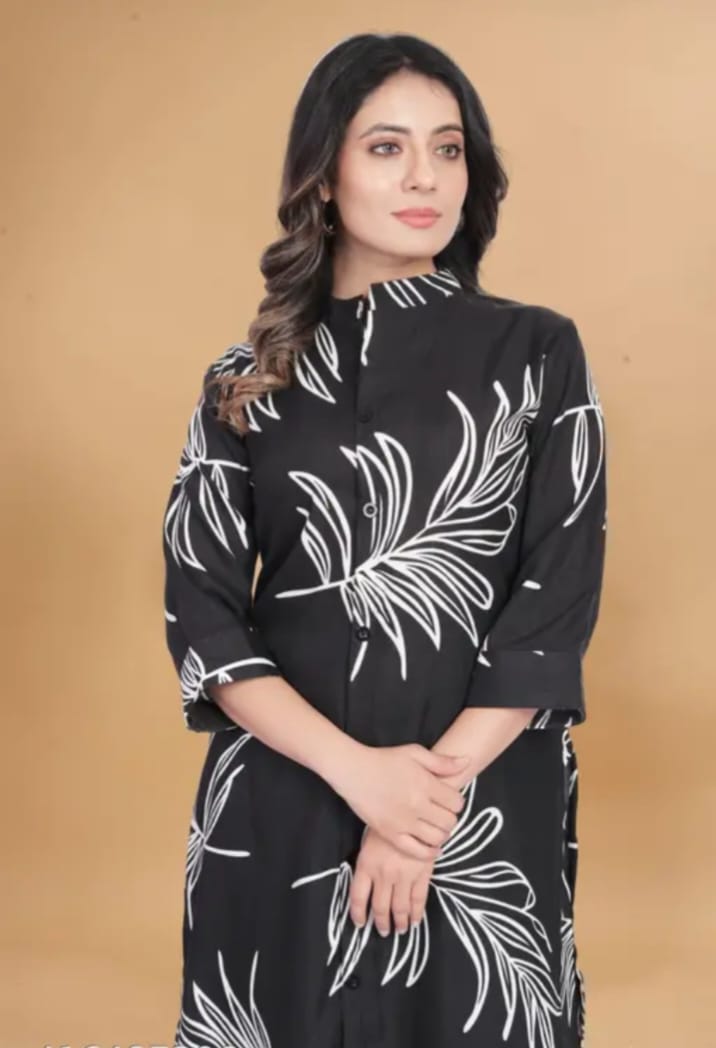 Midnight Black Leaf Cord Set - Balck & White